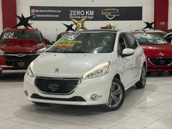 PEUGEOT 208 1.6 GRIFFE 16V FLEX 4P MANUAL PEUGEOT 208 1.6 GRIFFE 16V FLEX 4P MANUAL